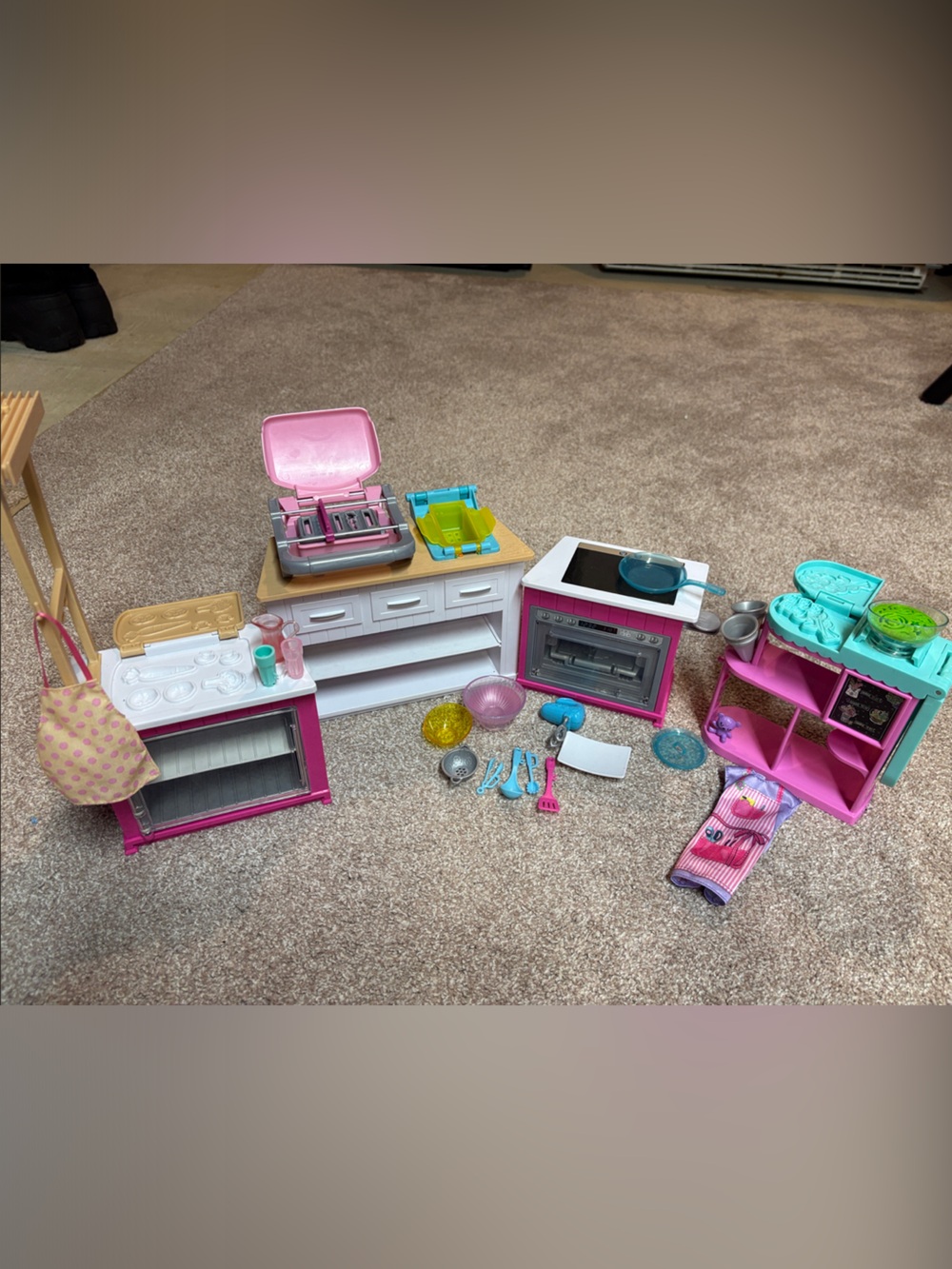 Barbie Play-Doh Kitchen & Florist Set with Accessories - No Play-doh included